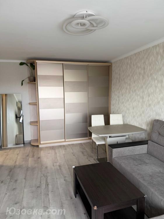 2-комн. квартира, 48м², с мебелью, 4/9 эт., ДОНЕЦК