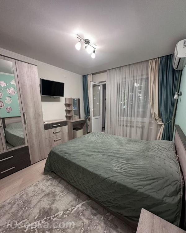 2-комн. квартира, 59м², с мебелью, 2/8 эт., ДОНЕЦК