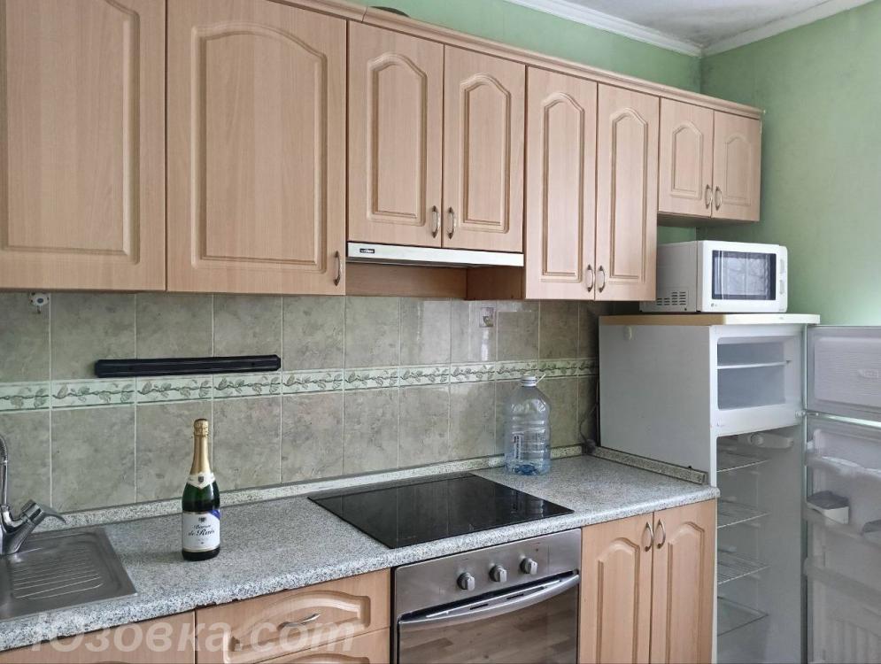 3-комн. квартира, 65 м², вторичка, 1/9 эт.