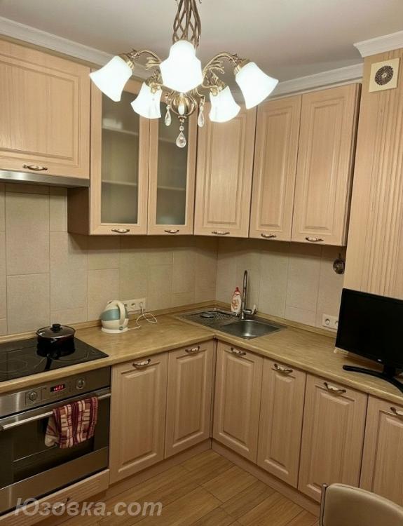 1-комн. квартира, 37м², с мебелью, 2/9 эт.