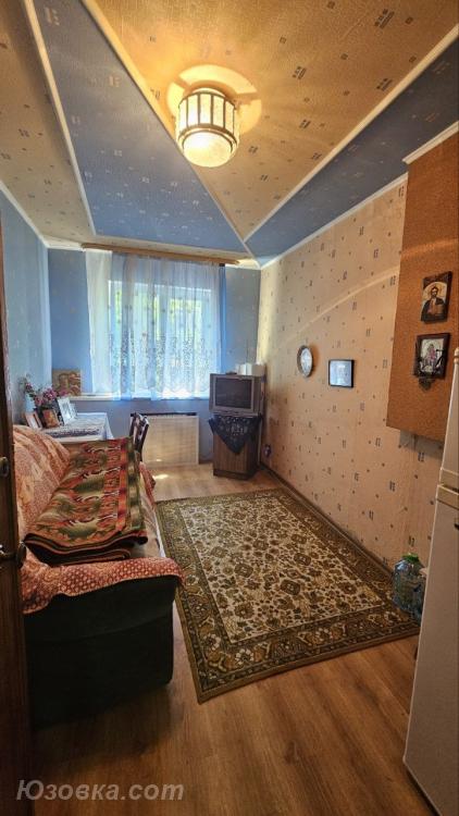 3-комн. квартира, 62 м², вторичка, 1/5 эт., ДОНЕЦК