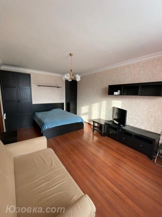 1-комн. квартира, 38м², с мебелью, 3/9 эт.