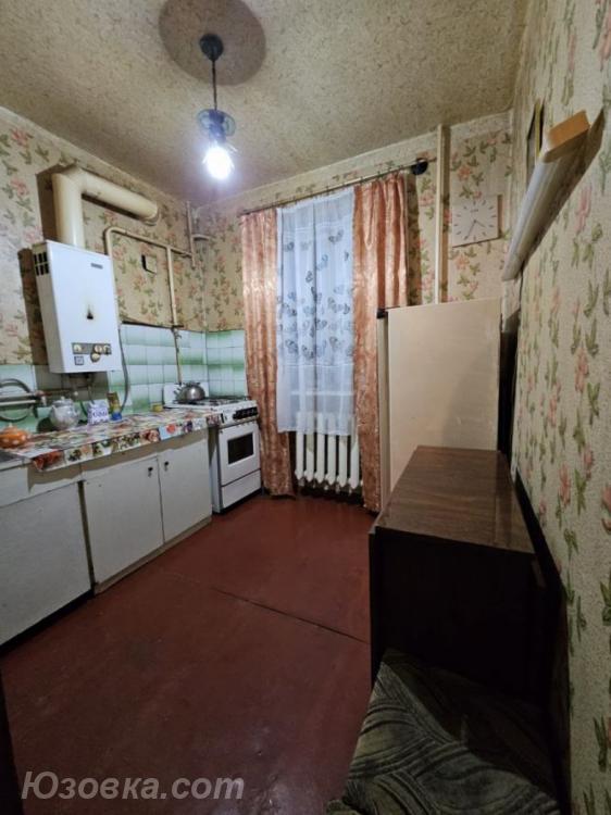 1-комн. квартира, 31 м², вторичка, 1/3 эт.