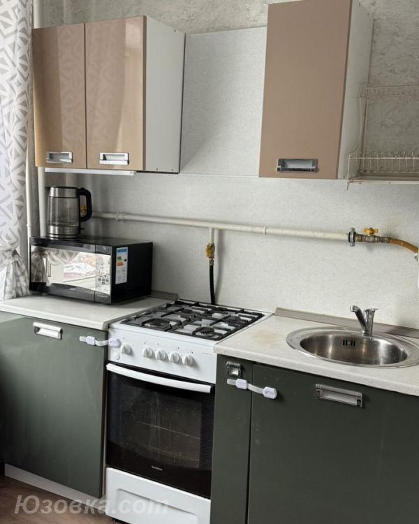 2-комн. квартира, 46м², с мебелью, 3/5 эт.