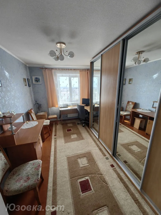 4-комн. квартира, 83 м², вторичка, 8/9 эт., Макеевка