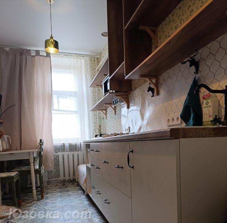 2-комн. квартира, 51м², с мебелью, 4/14 эт., ДОНЕЦК