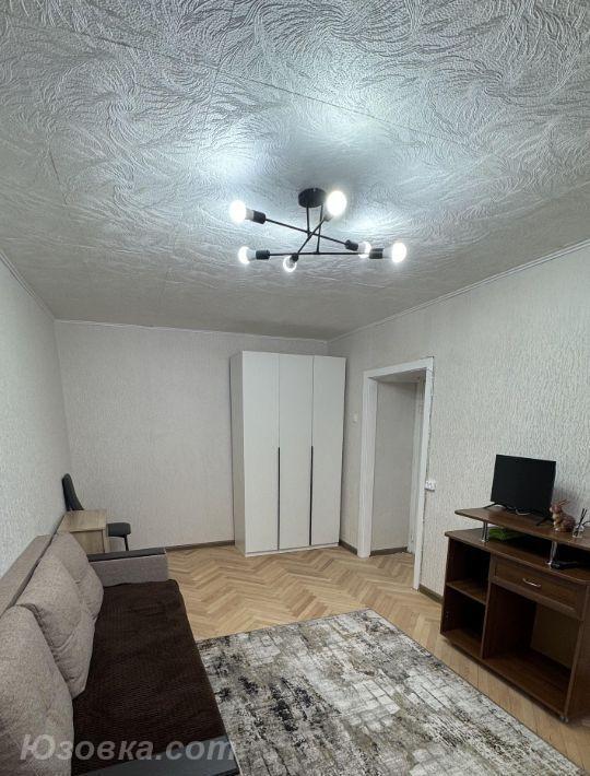 2-комн. квартира, 48м², с мебелью, 2/5 эт., ДОНЕЦК