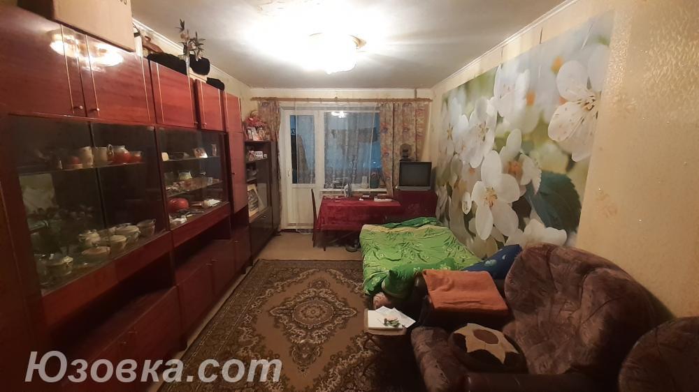 2-комн. квартира, 45 м², вторичка, 1/5 эт., ЛУГАНСК
