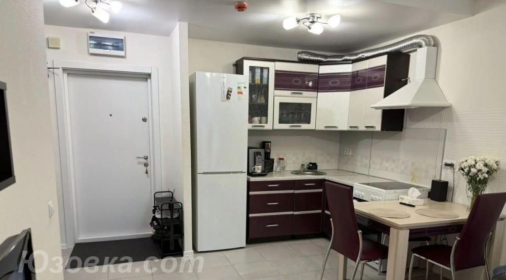 1-комн. квартира, 34м², с мебелью, 2/5 эт., ДОНЕЦК