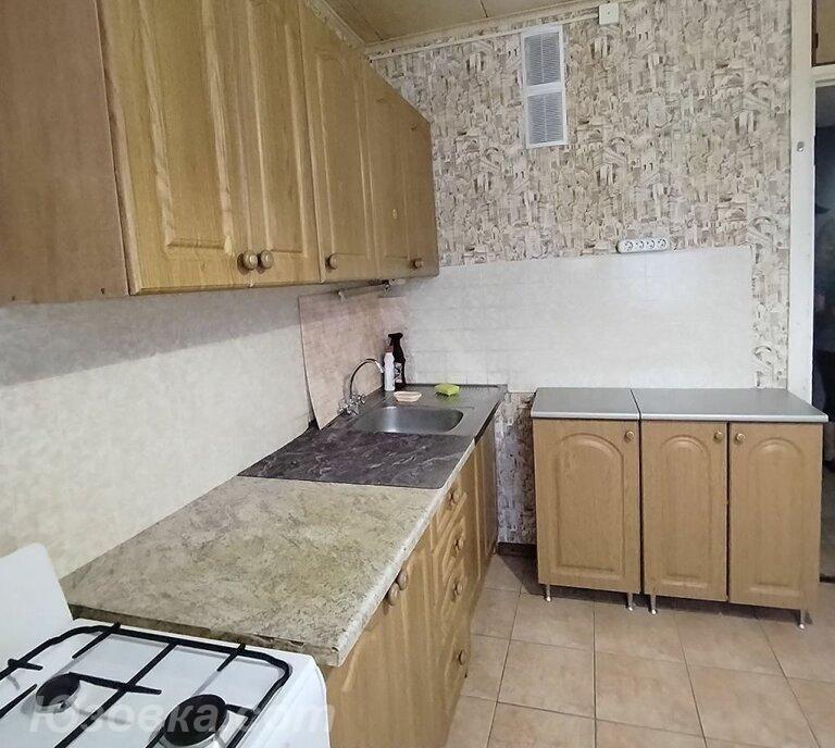 2-комн. квартира, 54м², с мебелью, 2/5 эт., ДОНЕЦК