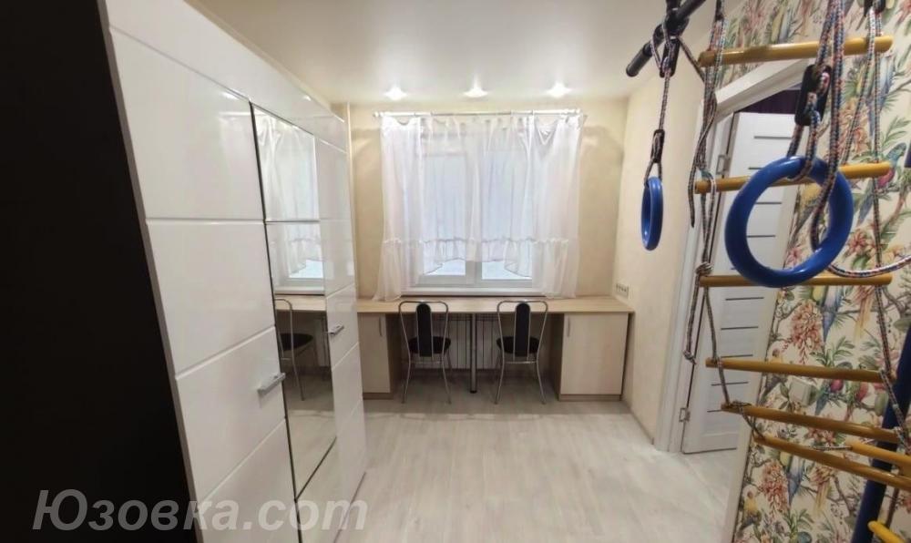 2-комн. квартира, 45м², с мебелью, 5/9 эт., ДОНЕЦК