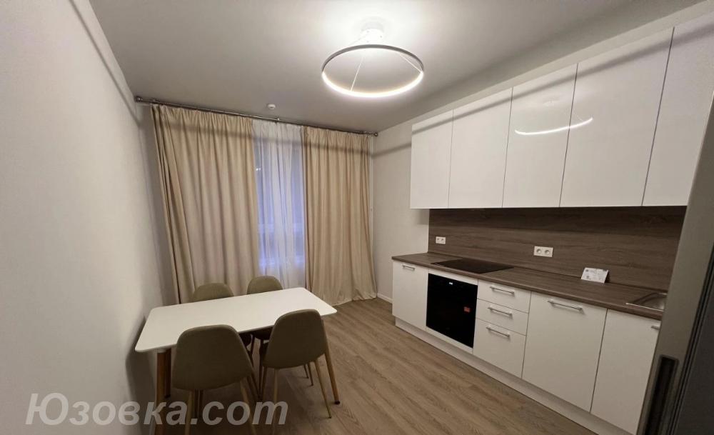 1-комн. квартира, 36м², с мебелью, 2/3 эт., Макеевка