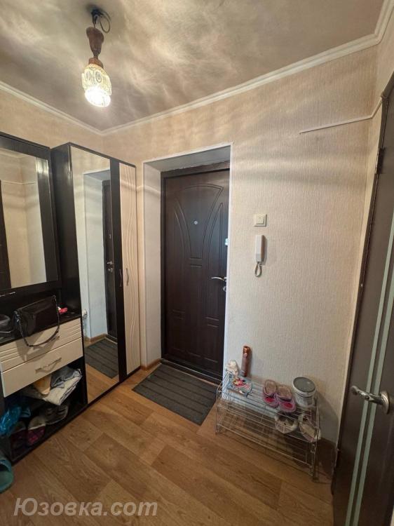 1-комн. квартира, 36 м², вторичка, 3/9 эт., ДОНЕЦК