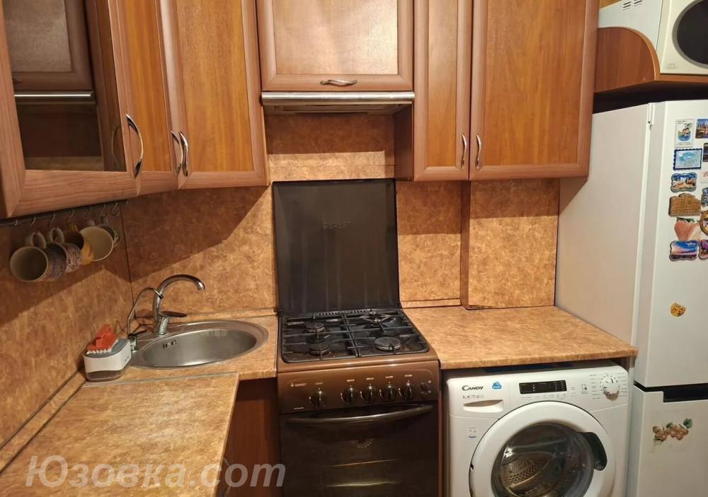 1-комн. квартира, 42м², с мебелью, 3/9 эт.
