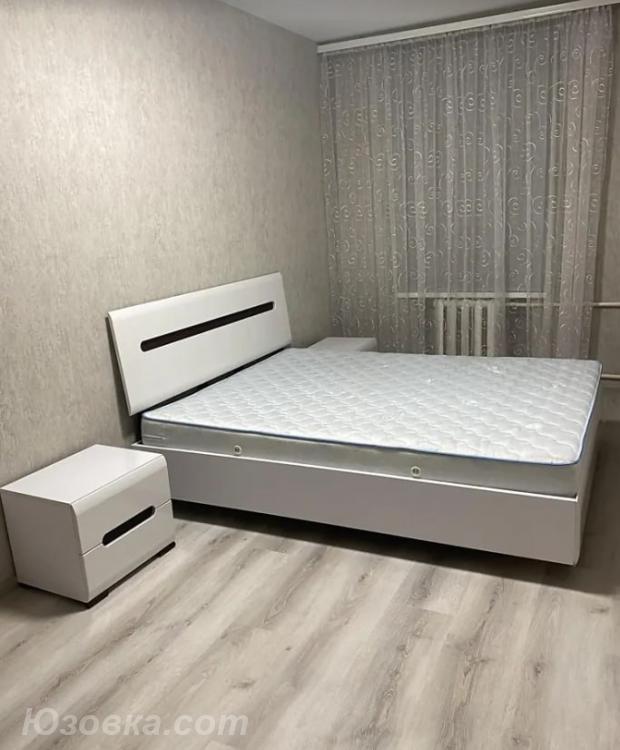 2-комн. квартира, 54м², с мебелью, 2/9 эт., ДОНЕЦК