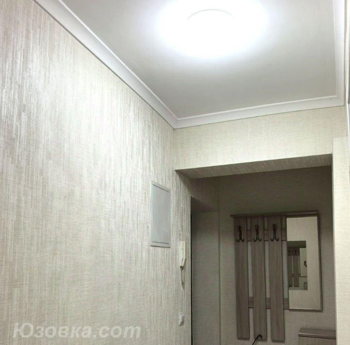 2-комн. квартира, 46м², с мебелью, 4/9 эт., ДОНЕЦК