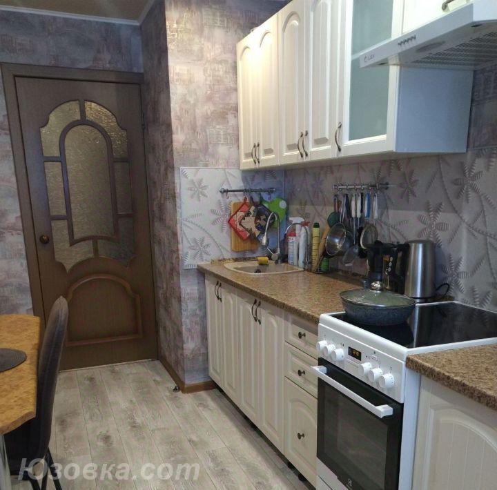 2-комн. квартира, 64м², с мебелью, 3/9 эт., ДОНЕЦК