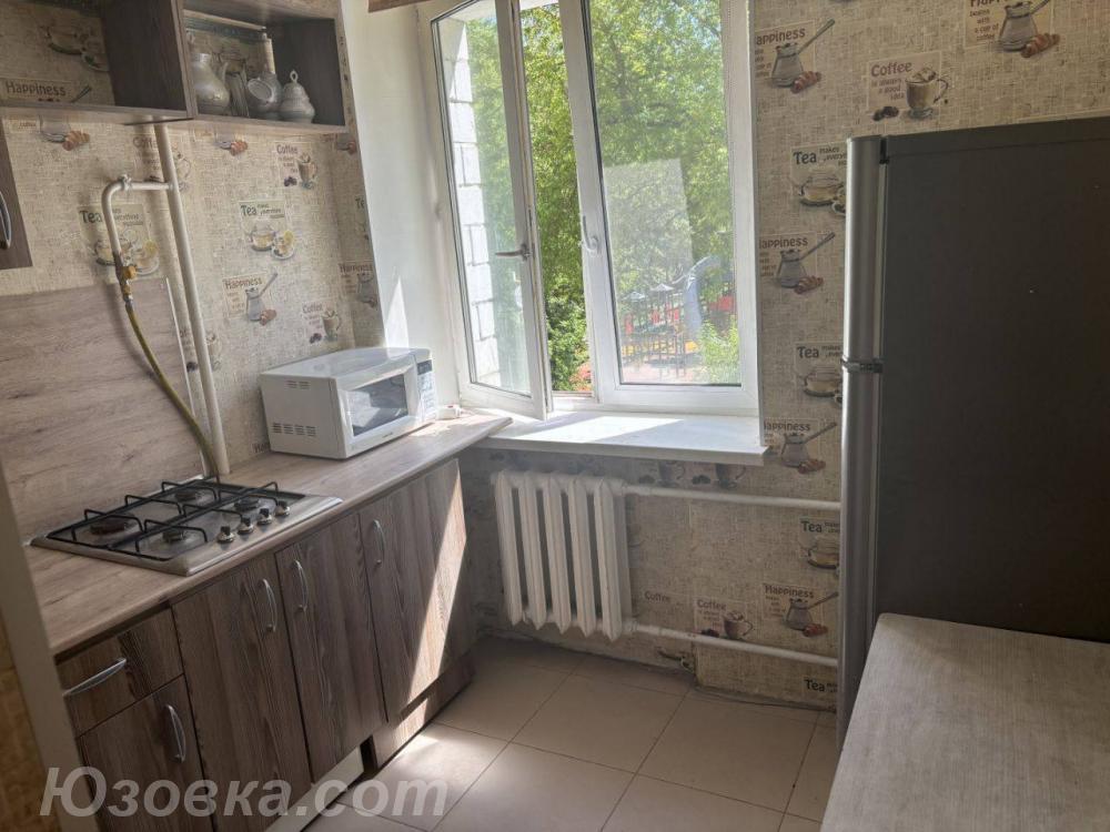 2-комн. квартира, 41м², с мебелью, 2/5 эт., ДОНЕЦК