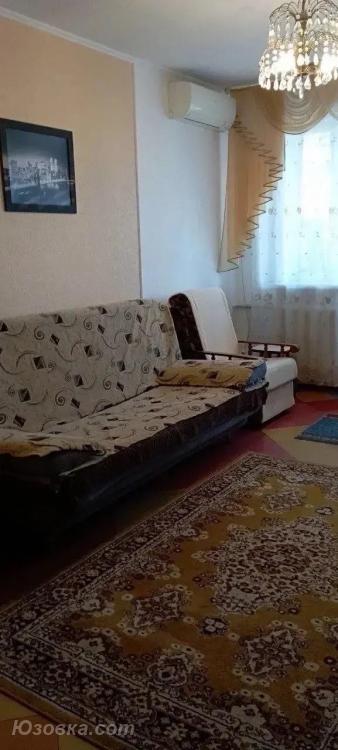 2-комн. квартира, 45м², с мебелью, 2/5 эт., ДОНЕЦК