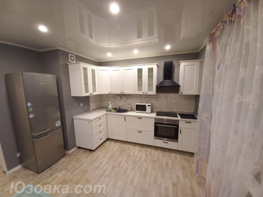 студия квартира, 45м², с мебелью, 2/5 эт., ДОНЕЦК