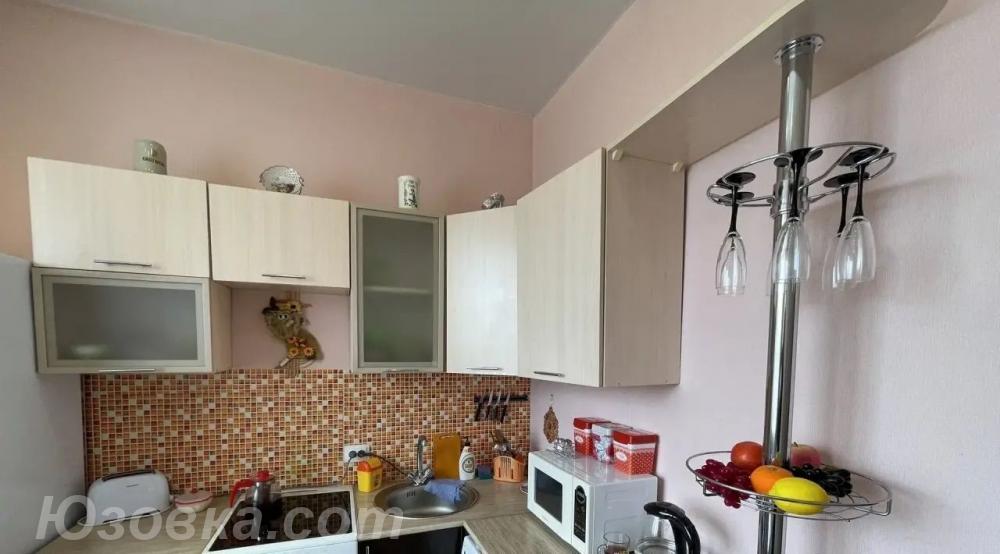 2-комн. квартира, 41м², с мебелью, 2/5 эт., ДОНЕЦК