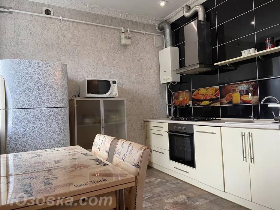 2-комн. квартира, 46м², с мебелью, 3/9 эт.