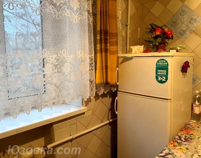 2-комн. квартира, 44 м², вторичка, 2/3 эт., ДОНЕЦК