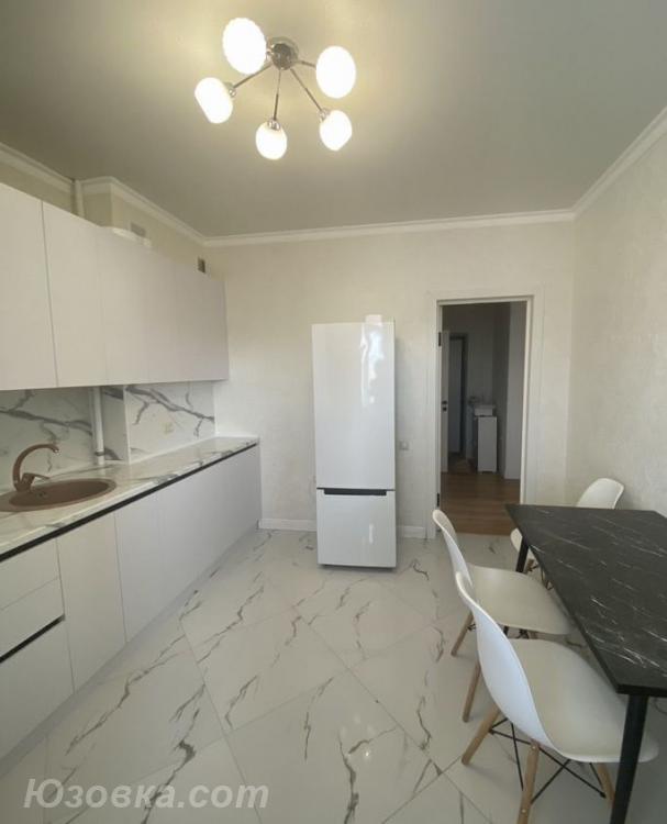 2-комн. квартира, 48м², с мебелью, 4/9 эт., ДОНЕЦК