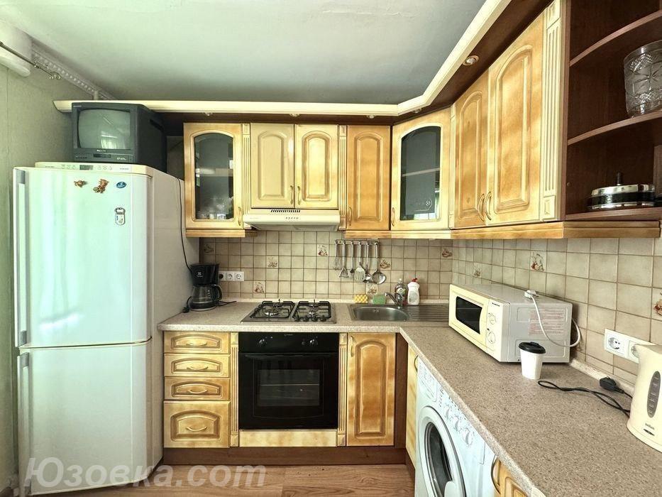 2-комн. квартира, 54м², с мебелью, 2/5 эт.