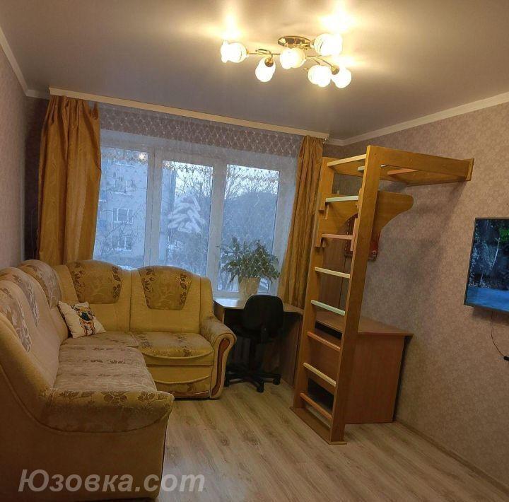 3-комн. квартира, 52м², с мебелью, 2/5 эт.