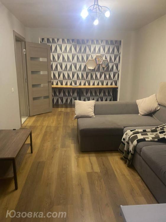 1-комн. квартира, 32м², с мебелью, 6/9 эт., ДОНЕЦК