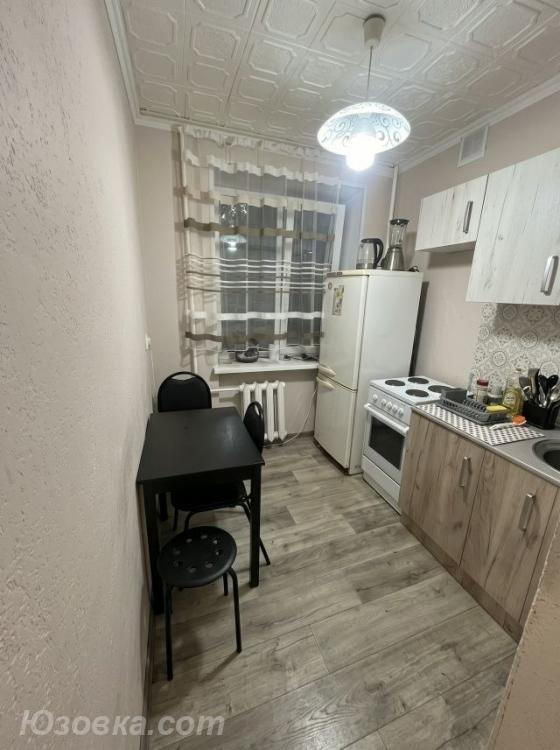 1-комн. квартира, 26м², с мебелью, 2/2 эт., ДОНЕЦК