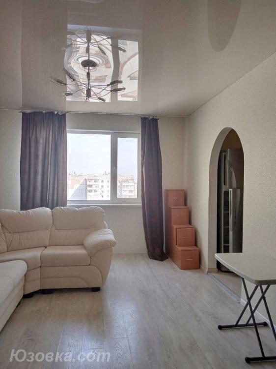 3-комн. квартира, 84 м², вторичка, 12/12 эт., ЛУГАНСК