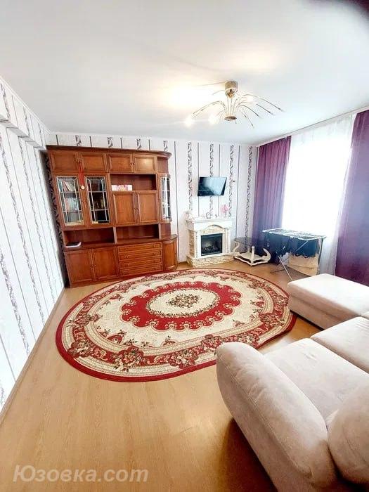 2-комн. квартира, 75м², с мебелью, 2/9 эт.