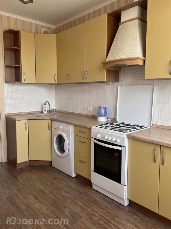 1-комн. квартира, 37м², с мебелью, 1/1 эт.