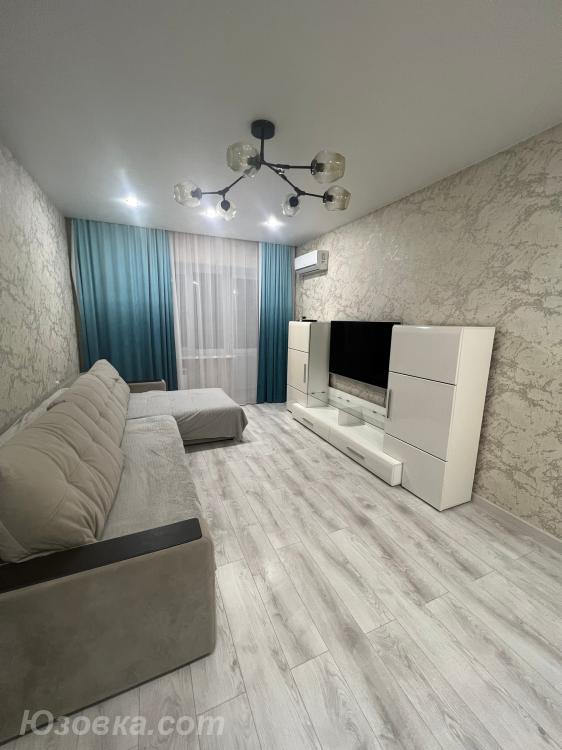 2-комн. квартира, 56м², с мебелью, 2/5 эт., ДОНЕЦК