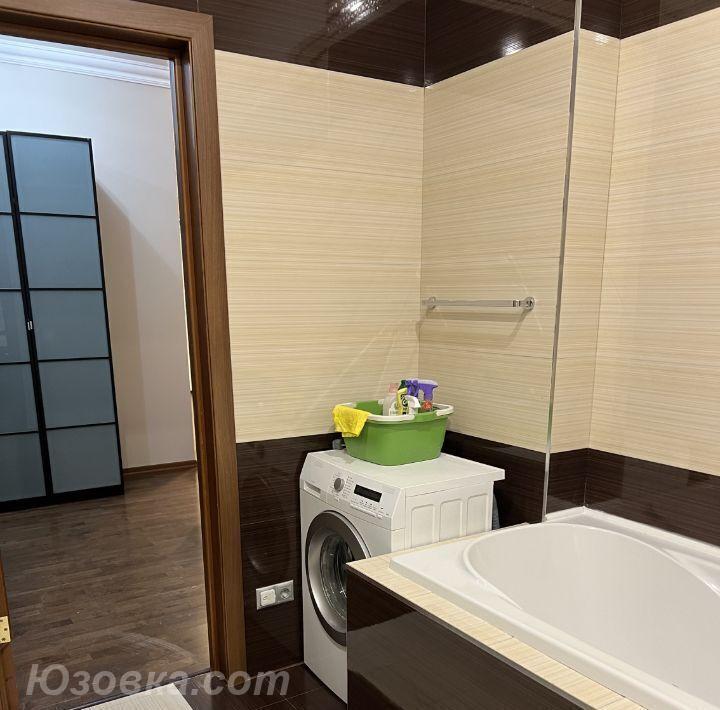 3-комн. квартира, 87м², с мебелью, 6/9 эт., ДОНЕЦК