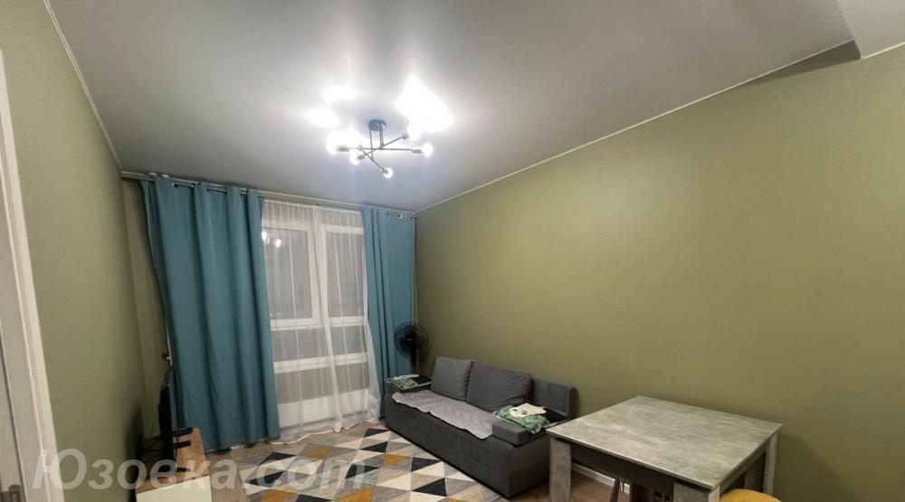 1-комн. квартира, 35м², с мебелью, 1/5 эт., ДОНЕЦК