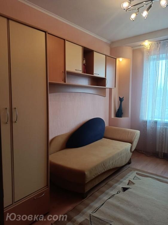 3-комн. квартира, 68 м², вторичка, 5/16 эт., ДОНЕЦК