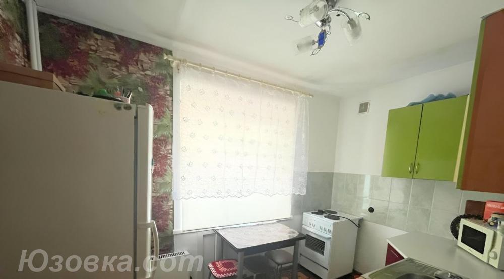 1-комн. квартира, 40м², с мебелью, 1/5 эт., ДОНЕЦК