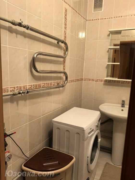 2-комн. квартира, 58м², с мебелью, 9/9 эт., ДОНЕЦК