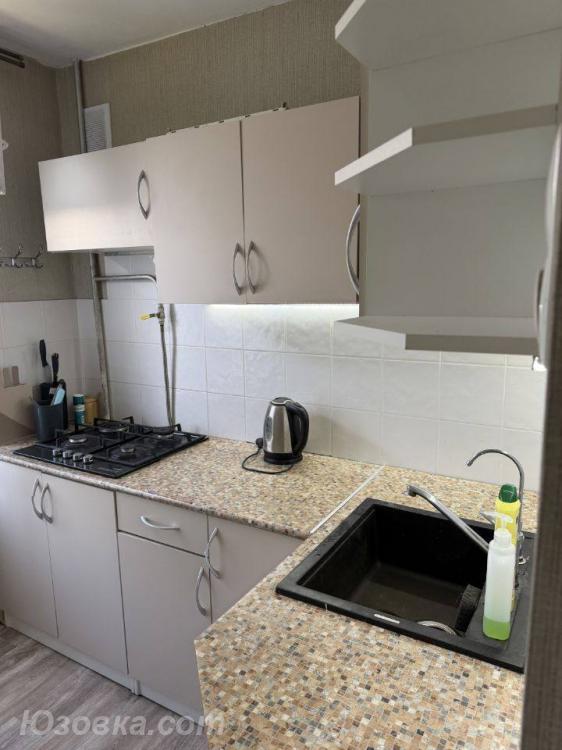 1-комн. квартира, 35м², с мебелью, 3/5 эт., ДОНЕЦК