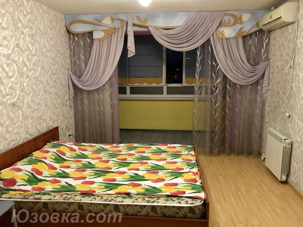 2-комн. квартира, 46м², с мебелью, 3/9 эт., ДОНЕЦК