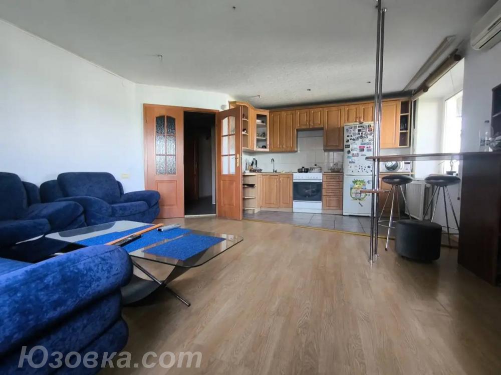 3-комн. квартира, 72м², мебель частично, 11/17 эт., ДОНЕЦК