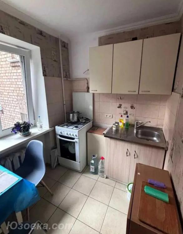 2-комн. квартира, 42м², с мебелью, 2/5 эт., ДОНЕЦК