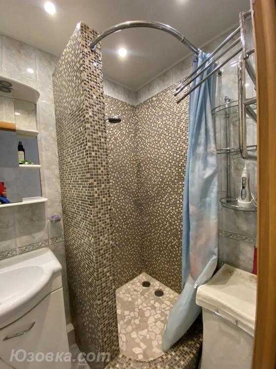 2-комн. квартира, 48м², с мебелью, 3/9 эт., ДОНЕЦК