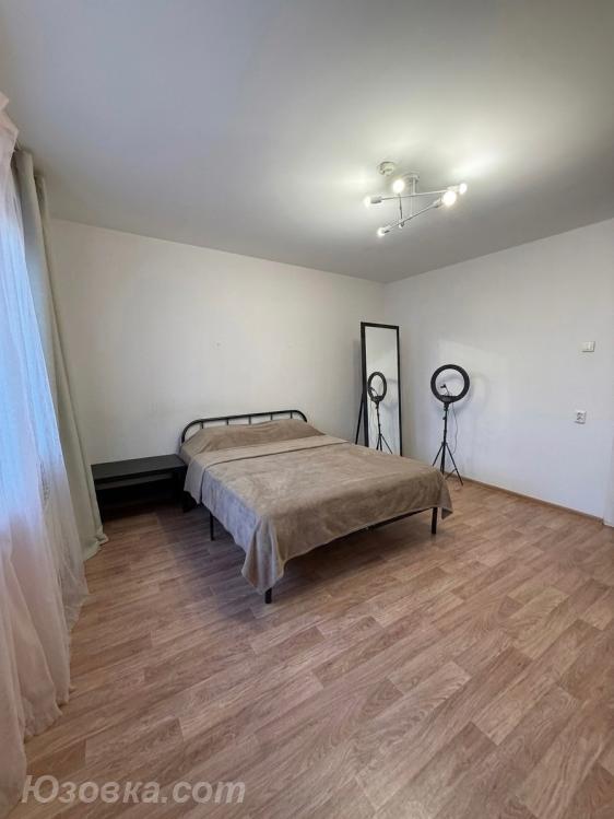 1-комн. квартира, 37м², с мебелью, 3/5 эт., ДОНЕЦК