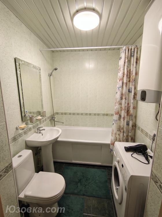 2-комн. квартира, 46м², с мебелью, 2/5 эт., ДОНЕЦК