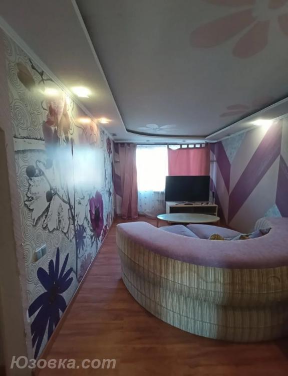 3-комн. квартира, 64 м², вторичка, 3/9 эт., ДОНЕЦК