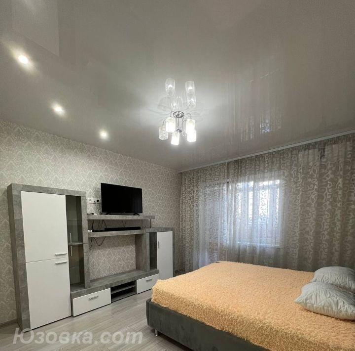 2-комн. квартира, 55м², с мебелью, 4/5 эт.